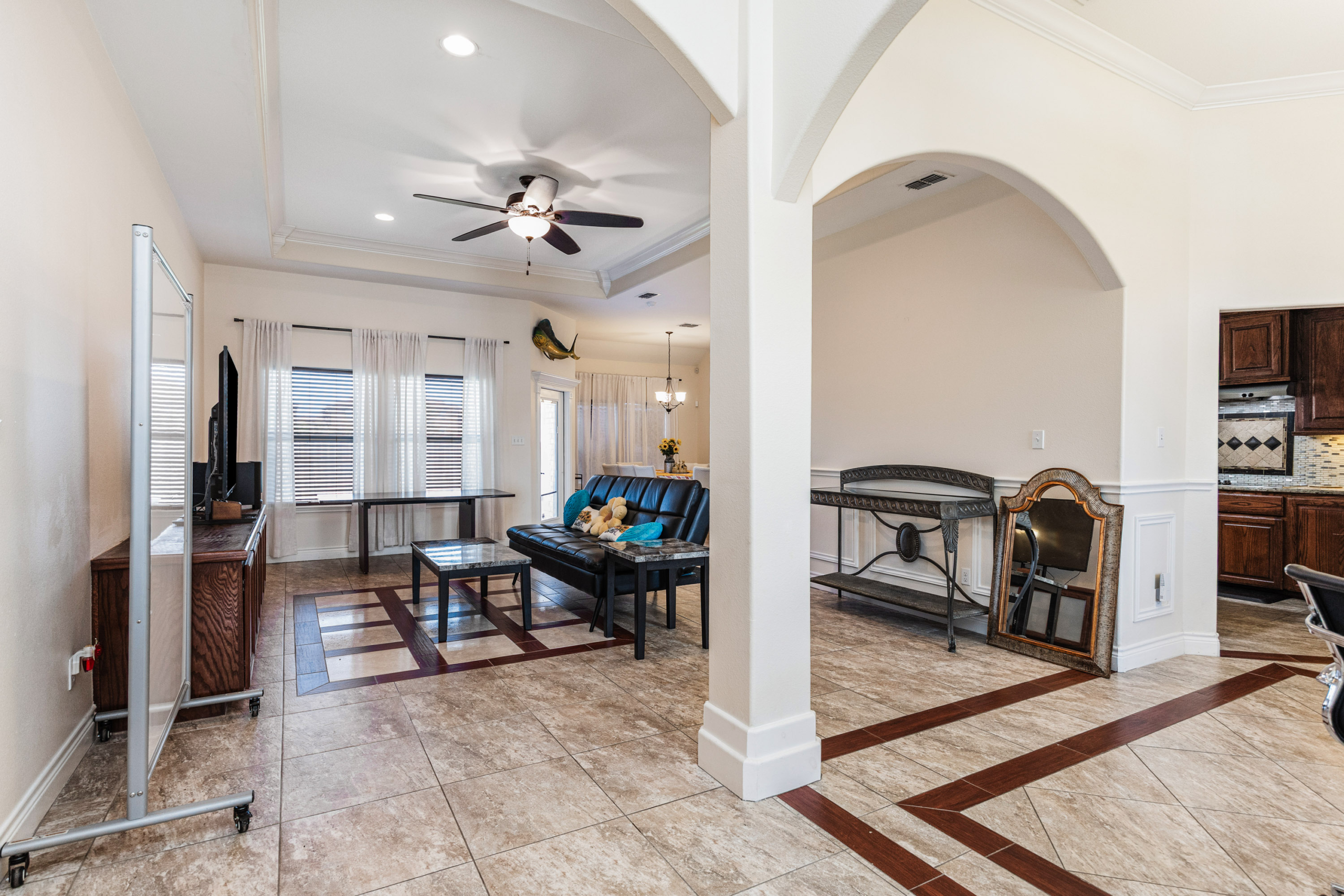 JPAGE-RealEstate-4010Giants-0764