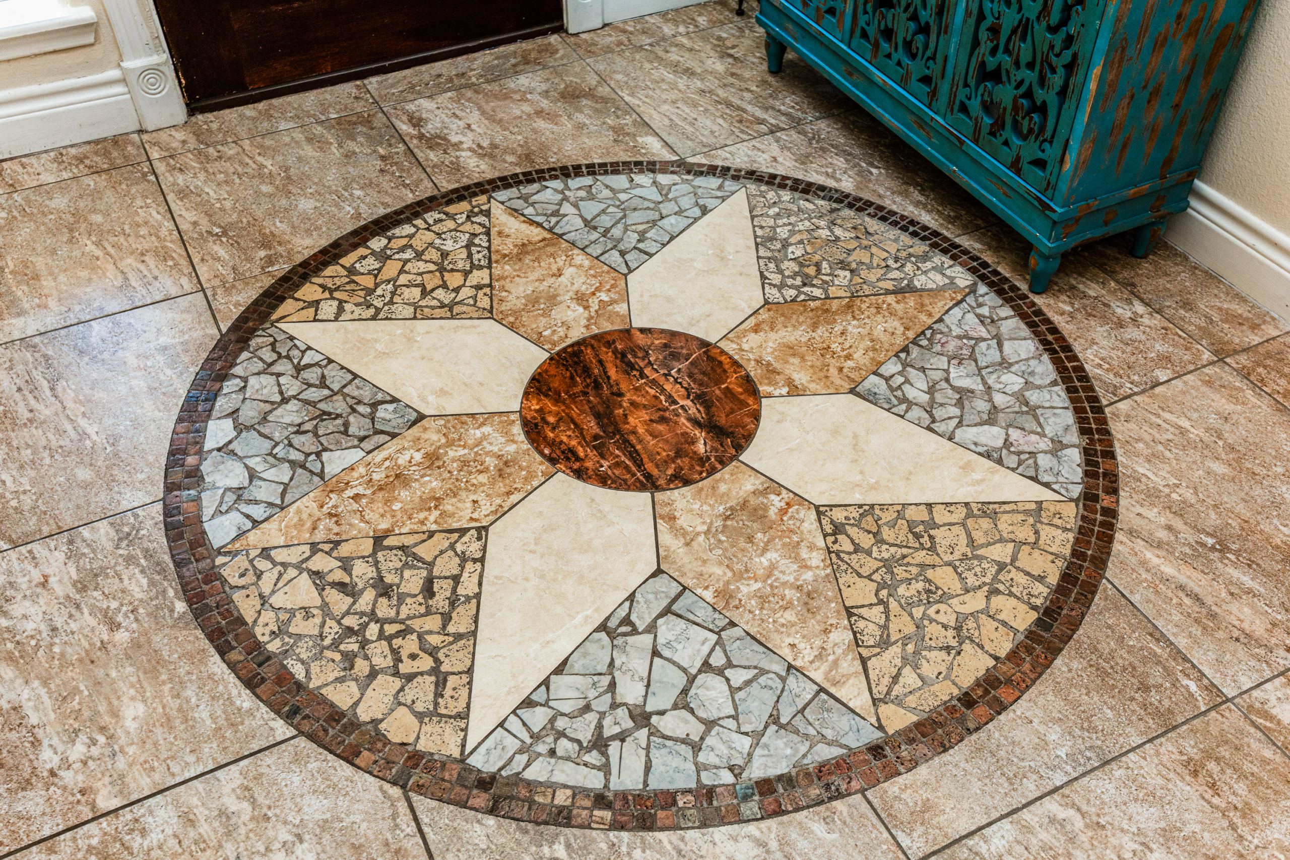 JPAGE-RealEstate-4010Giants-0809